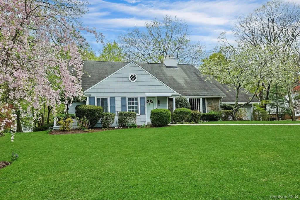 156 Rock Creek Lane Scarsdale NY 10583