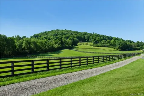 200 Chase Road Pine Plains NY 12567