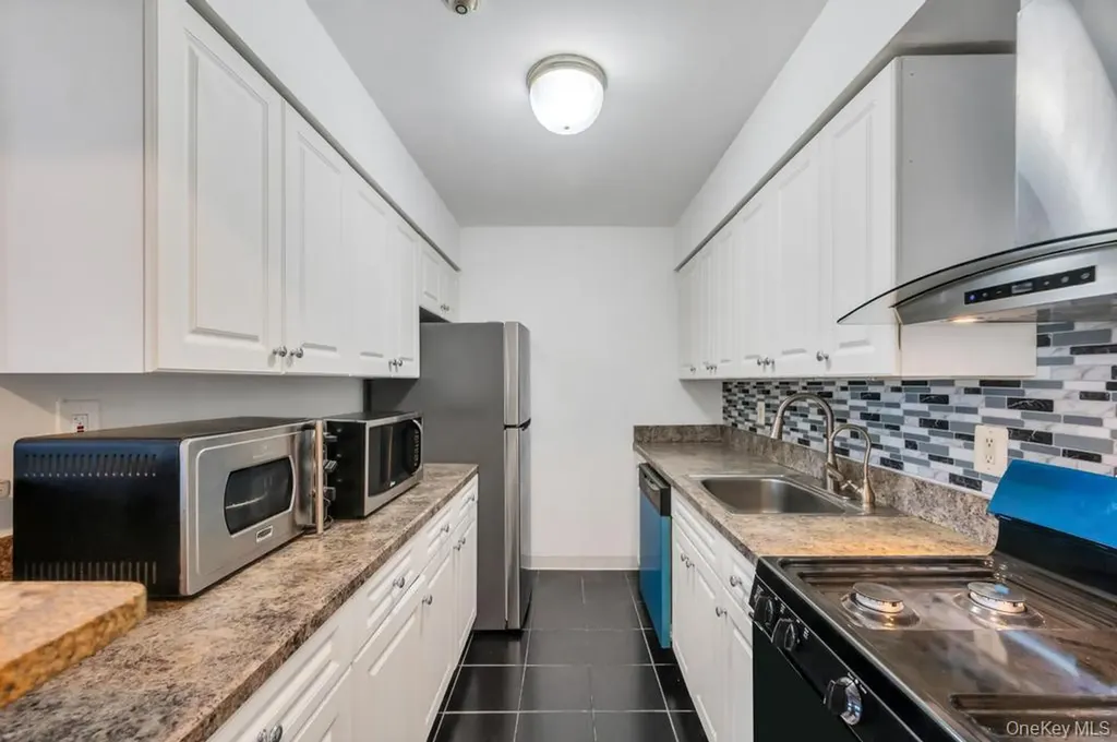 109 Pointe Circle S Coram NY 11727