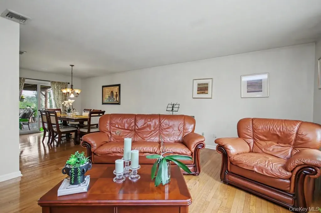 37 Half Hollow Monroe NY 10950