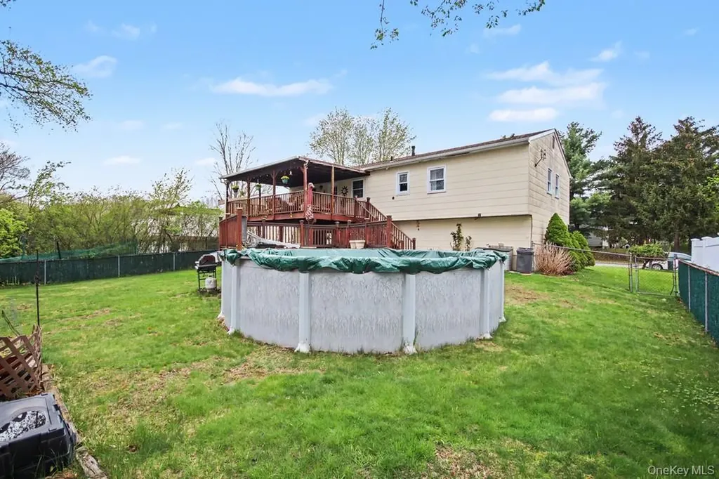 37 Half Hollow Monroe NY 10950