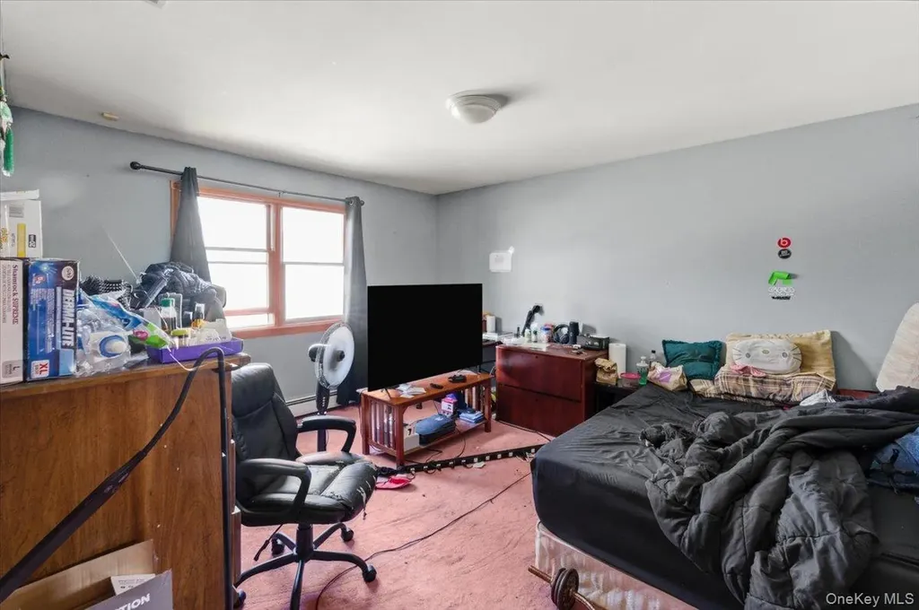4 Winding Lane Islandia NY 11749