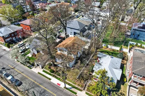 189 Katan Avenue Staten Island NY 10308