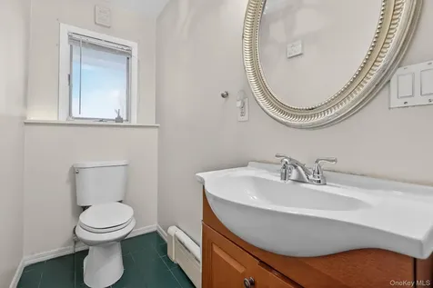 189 Katan Avenue Staten Island NY 10308
