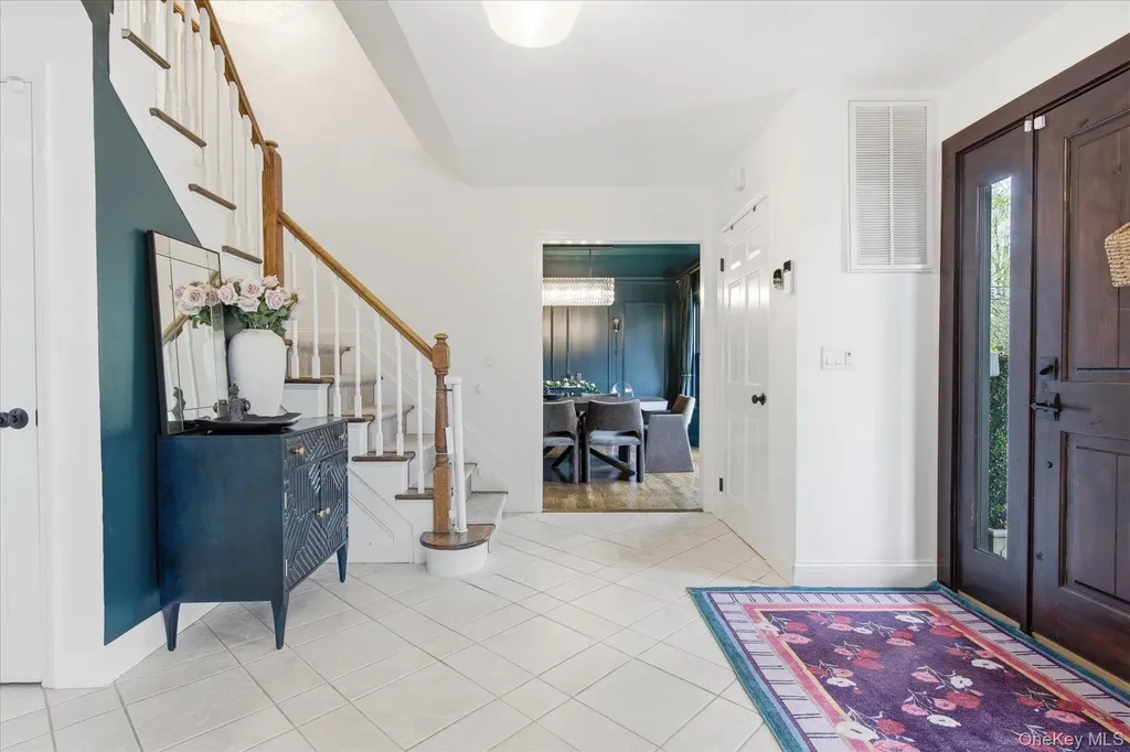 21 Audubon Gate Miller Place NY 11764
