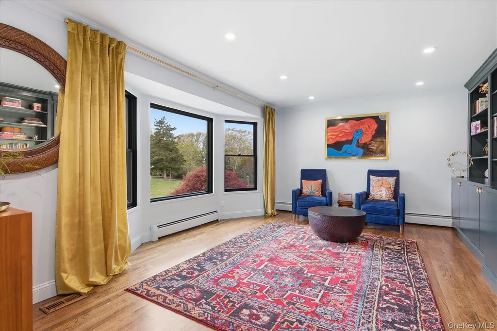 21 Audubon Gate Miller Place NY 11764