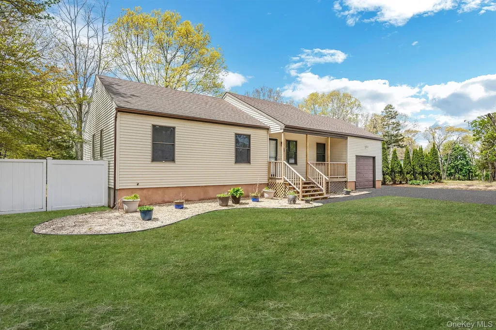 104 Cedarhurst Avenue Medford NY 11763