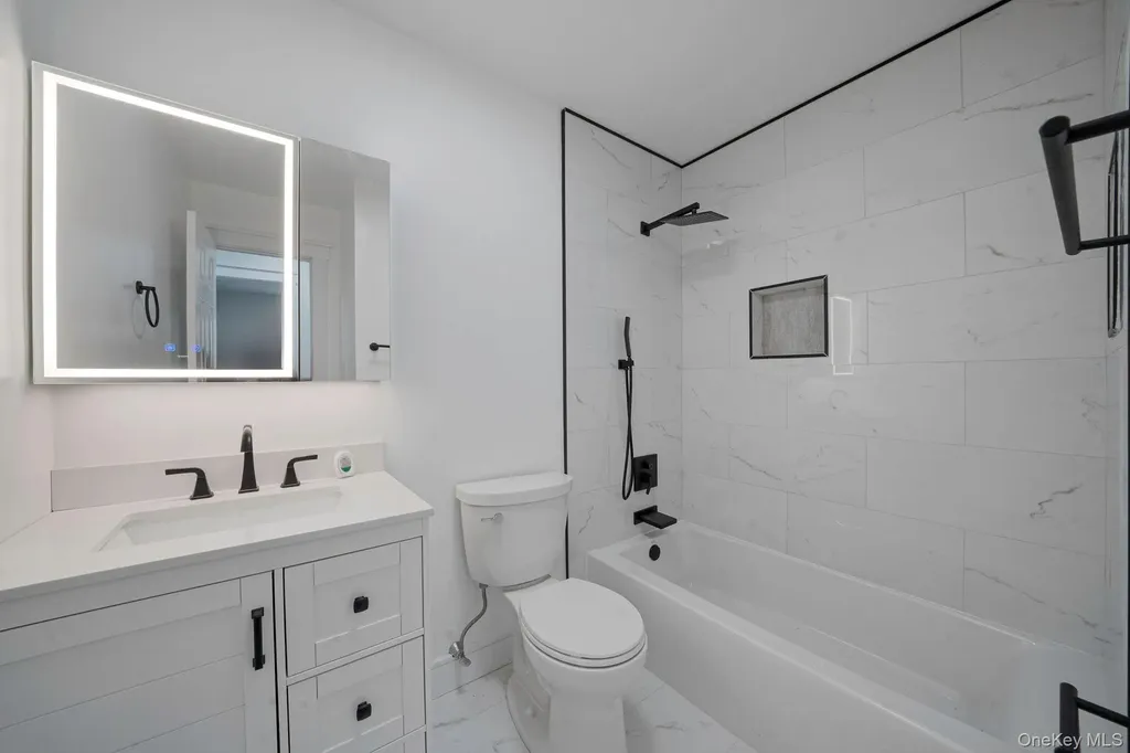 104 Cedarhurst Avenue Medford NY 11763