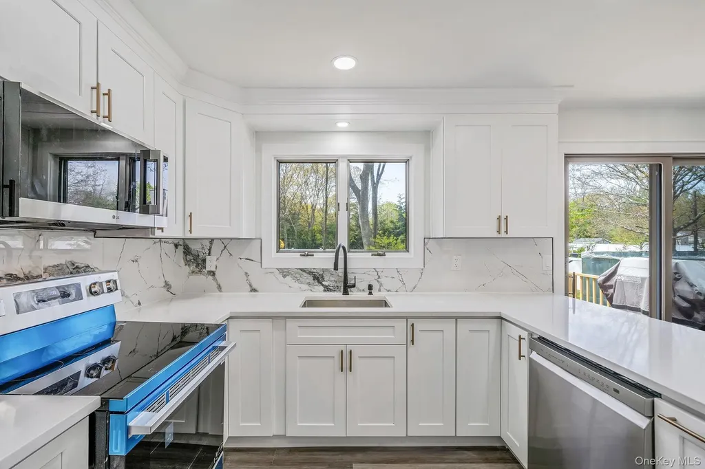 104 Cedarhurst Avenue Medford NY 11763