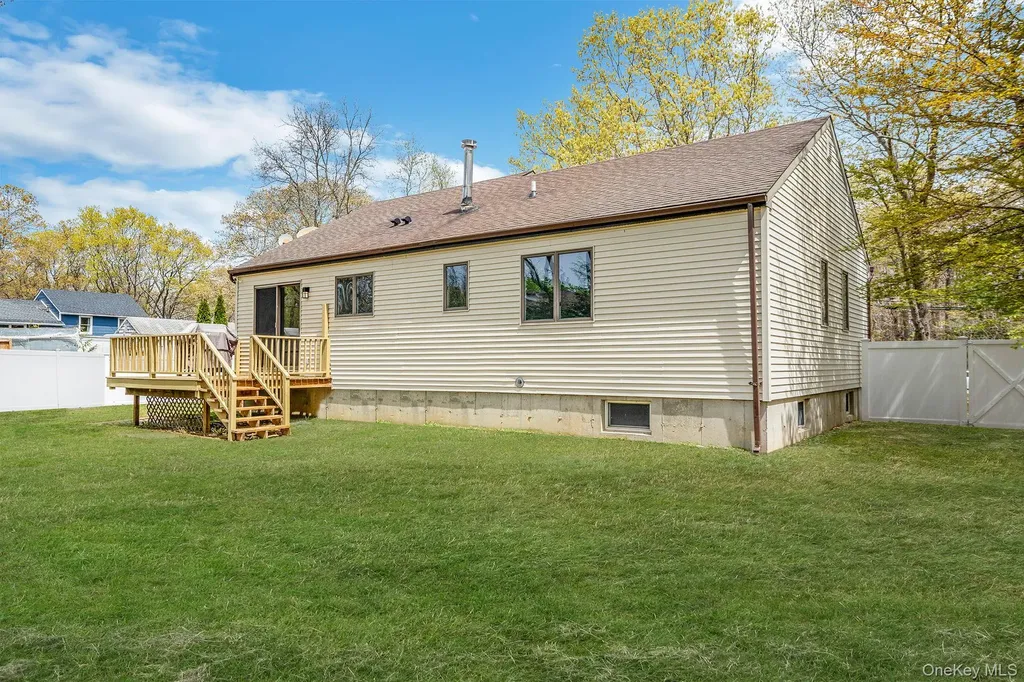104 Cedarhurst Avenue Medford NY 11763