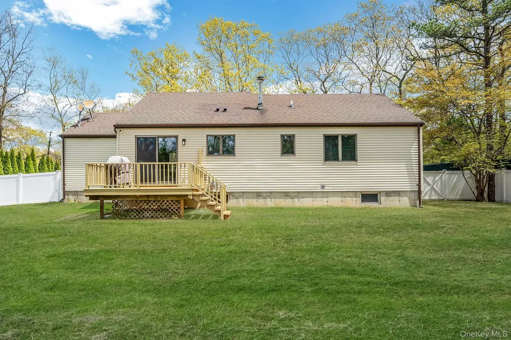 104 Cedarhurst Avenue Medford NY 11763