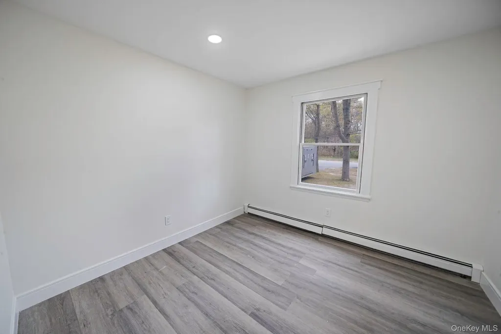 104 Cedarhurst Avenue Medford NY 11763