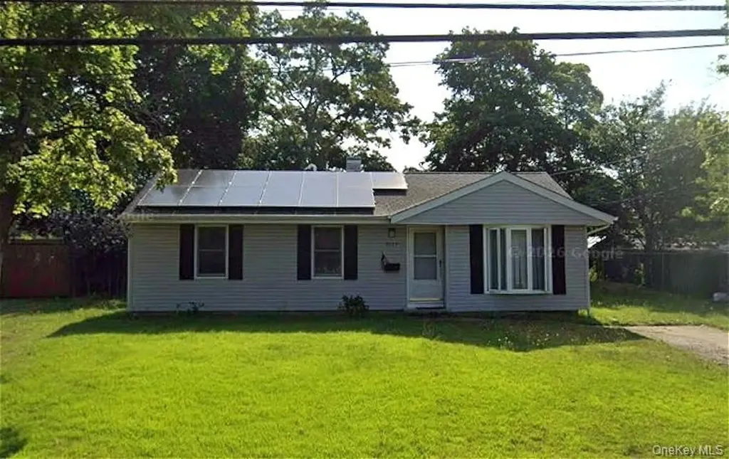 2905 Eagle Avenue Medford NY 11763