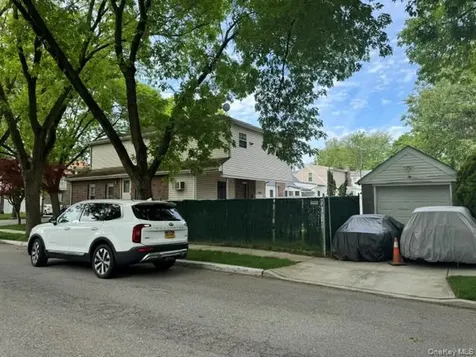 242-19 83rd Avenue Bellerose NY 11426