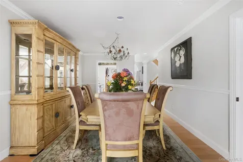 24 Leisure Way Mohegan Lake NY 10547