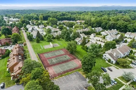 24 Leisure Way Mohegan Lake NY 10547