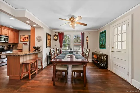 365 Old Mamaroneck Road White Plains NY 10605