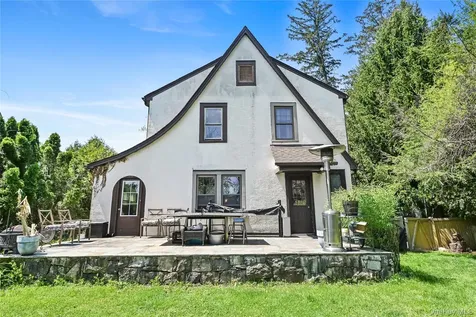 365 Old Mamaroneck Road White Plains NY 10605