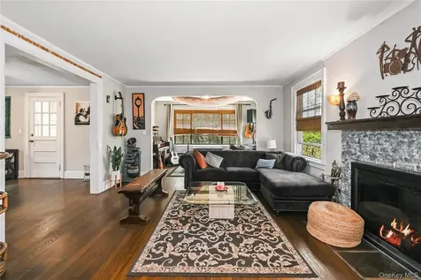 365 Old Mamaroneck Road White Plains NY 10605
