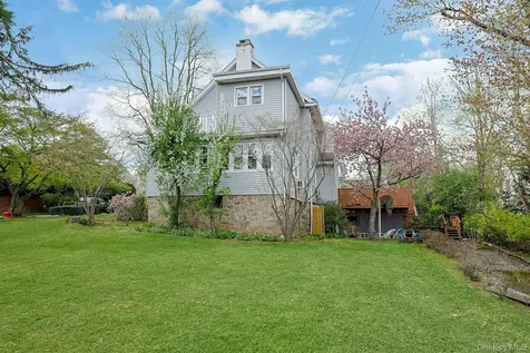 131 Fenimore Road New Rochelle NY 10804