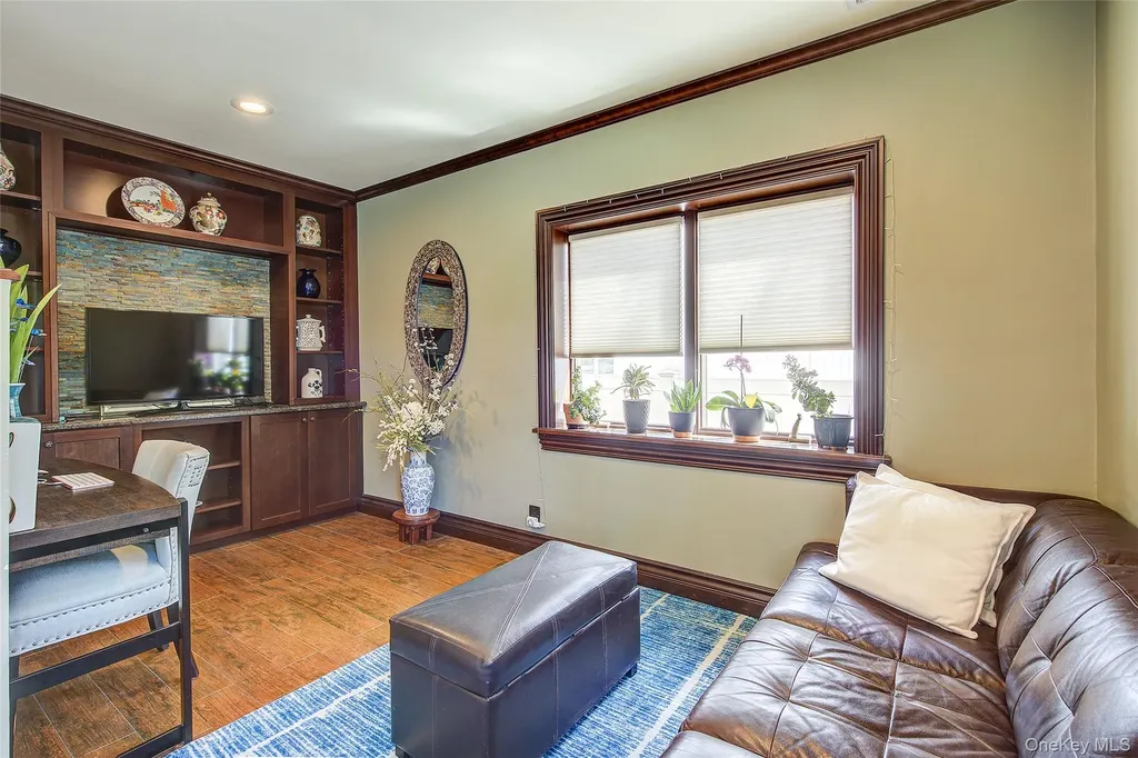 201-04 24th Road Bayside NY 11360