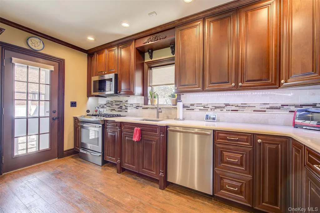 201-04 24th Road Bayside NY 11360