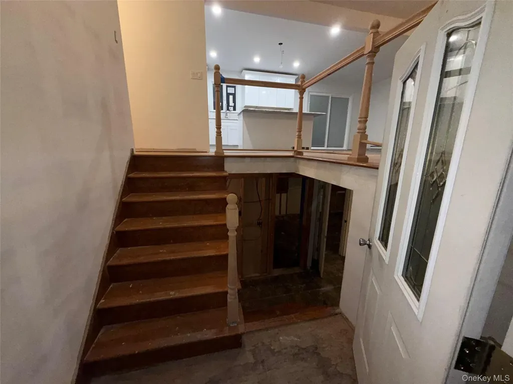 13 Schoonmaker Drive Gardiner NY 12525