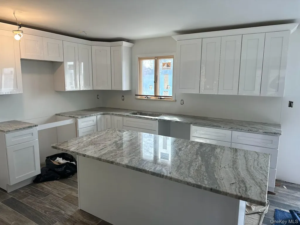 13 Schoonmaker Drive Gardiner NY 12525