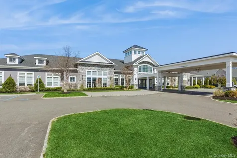 216 Belmont Circle Yaphank NY 11980