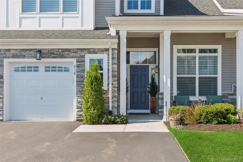 216 Belmont Circle Yaphank NY 11980