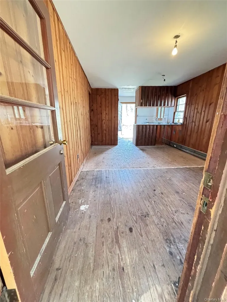 34 Cascade Lake Road Warwick NY 10990