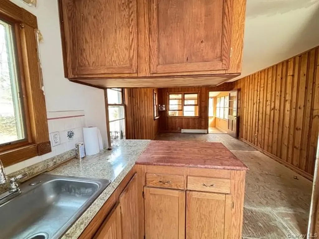 34 Cascade Lake Road Warwick NY 10990