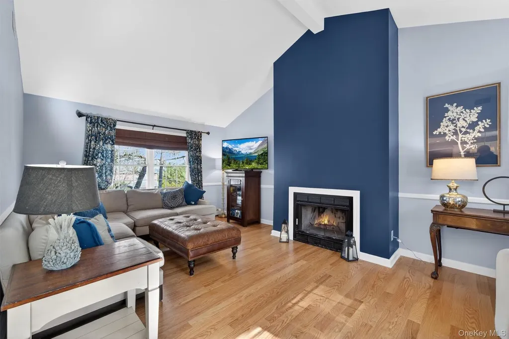 13 William Close Warwick NY 10990