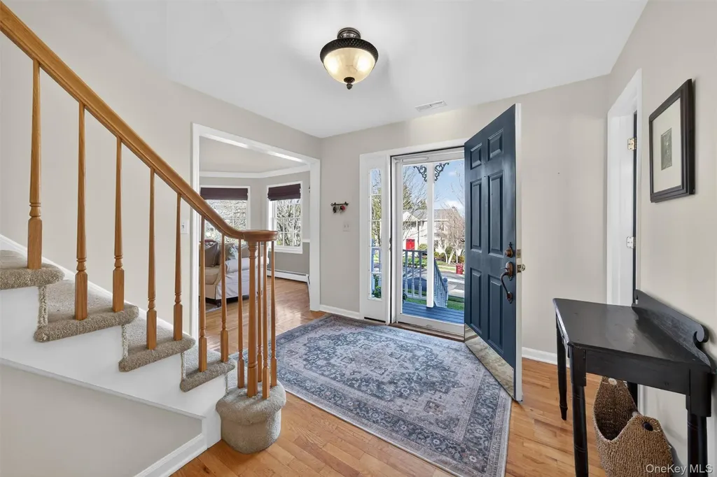 13 William Close Warwick NY 10990