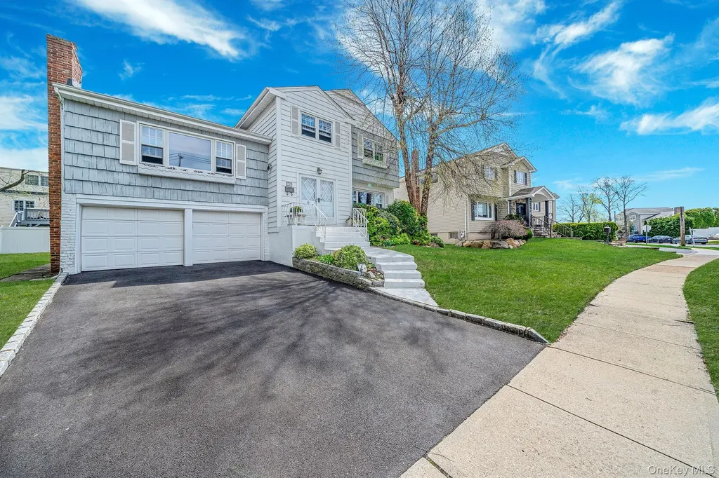 2897 Wynsum Avenue Merrick NY 11566