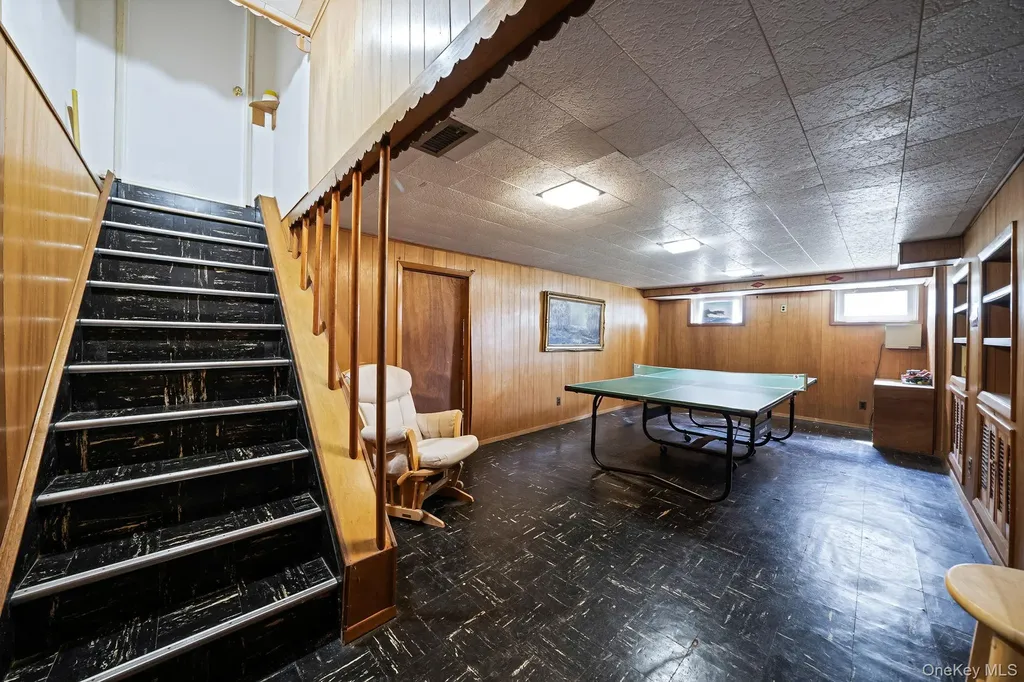 2897 Wynsum Avenue Merrick NY 11566