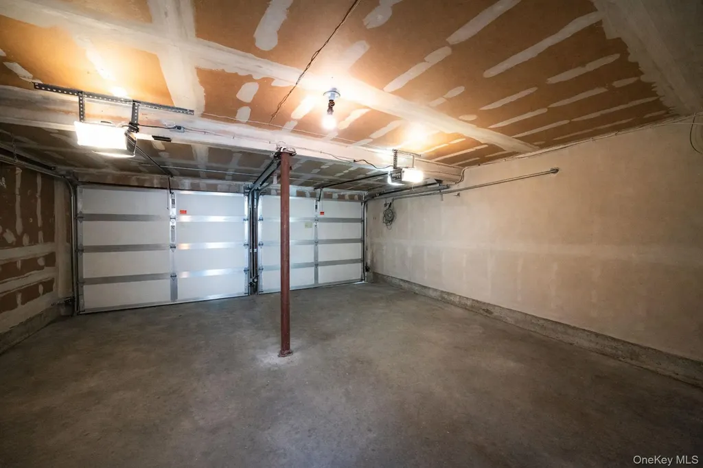 2897 Wynsum Avenue Merrick NY 11566