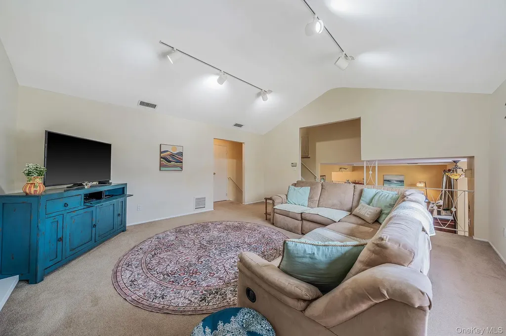 2897 Wynsum Avenue Merrick NY 11566