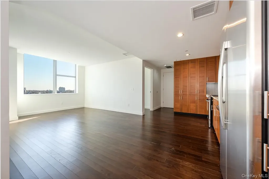 10820 71st Avenue Forest Hills NY 11375