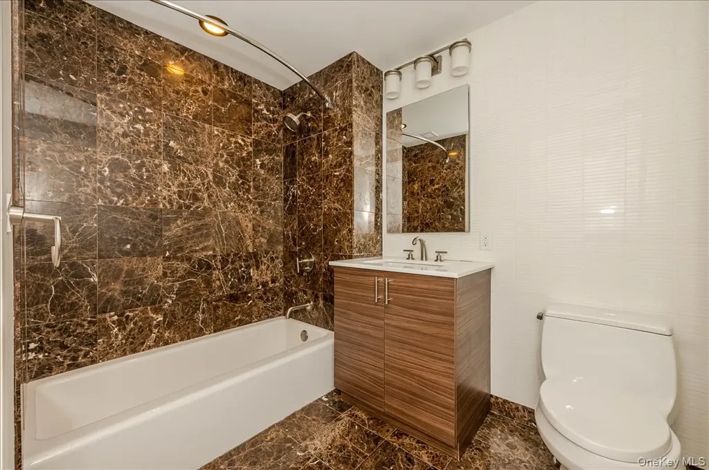 10820 71st Avenue Forest Hills NY 11375