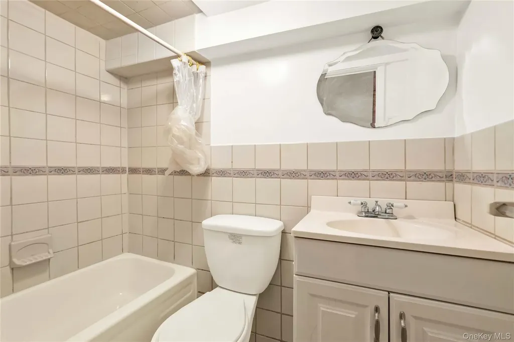 3319 143rd Street Flushing NY 11354