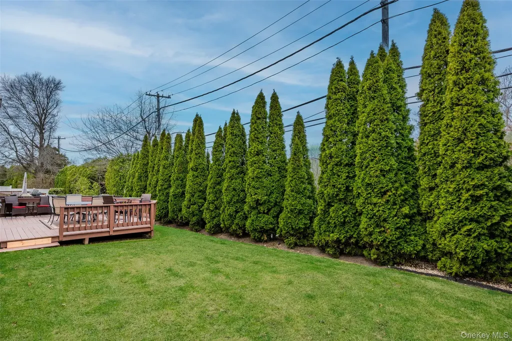 19 Jacob Road Plainview NY 11803