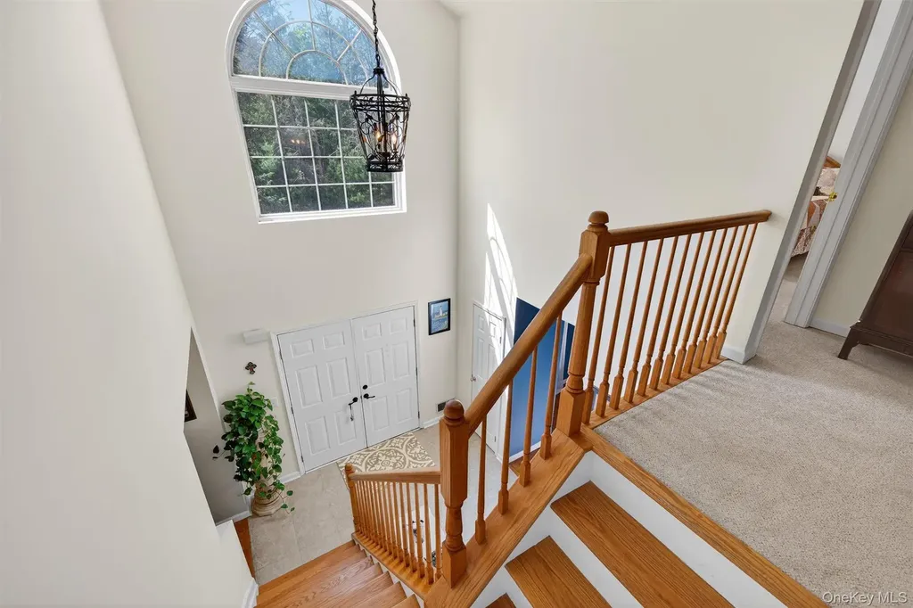 20 Bristol Circle Rock Hill NY 12775