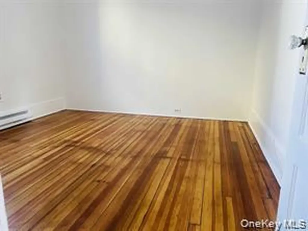 37 Roosevelt Avenue Poughkeepsie NY 12601