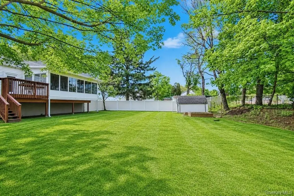 35 Sengstacken Drive Stony Point NY 10980