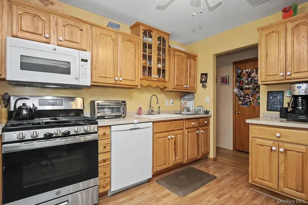 35 Sengstacken Drive Stony Point NY 10980