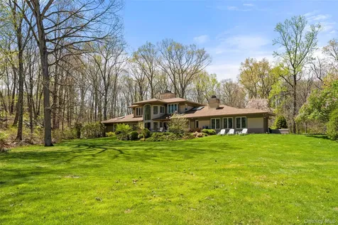 60 Old Aspetong Road Katonah NY 10536