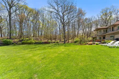 60 Old Aspetong Road Katonah NY 10536