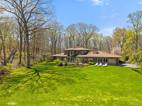 60 Old Aspetong Road Katonah NY 10536