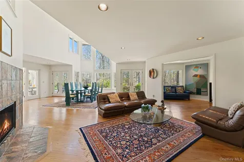 60 Old Aspetong Road Katonah NY 10536